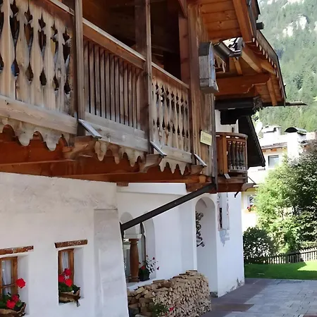 La Capinera Apartamento Canazei